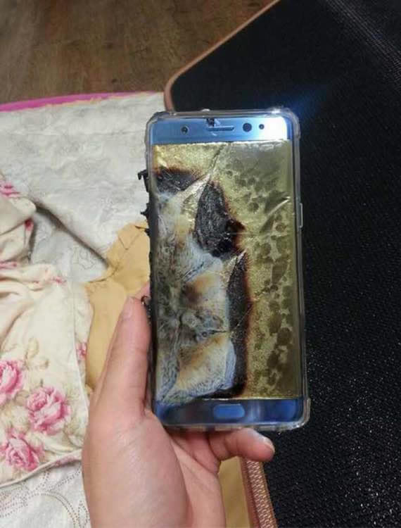 Samsung-Galaxy-Note-7-explodes